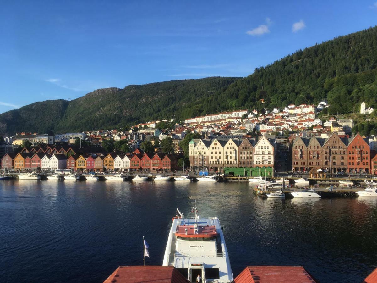 Apartment With Beautiful View To Bryggen Bergen Extérieur photo